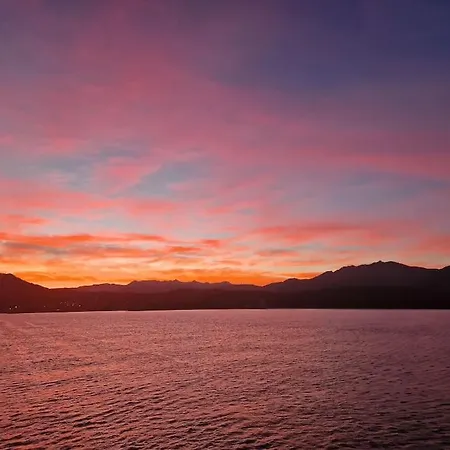 Mini 70 - Piscine Chauffee Serra-di-Ferro (Corsica)